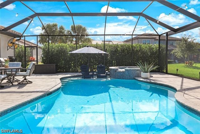 19599 Beechcrest PL, Estero, FL 33928