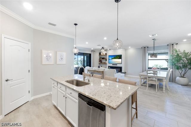 19599 Beechcrest PL, Estero, FL 33928