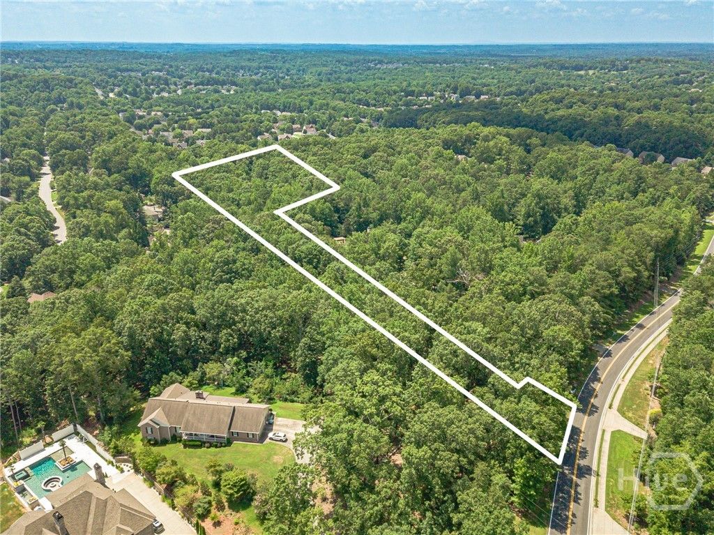 Image 2 of property listing at 0 Johnson Road, Suwanee, GA 30024