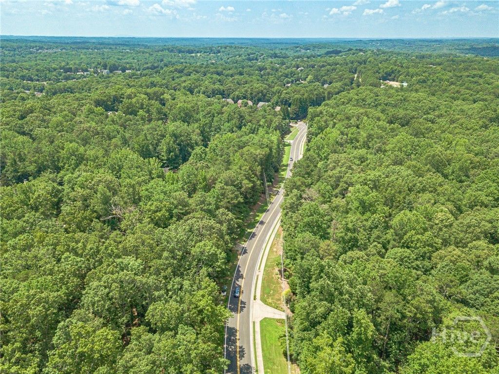 Image 6 of property listing at 0 Johnson Road, Suwanee, GA 30024