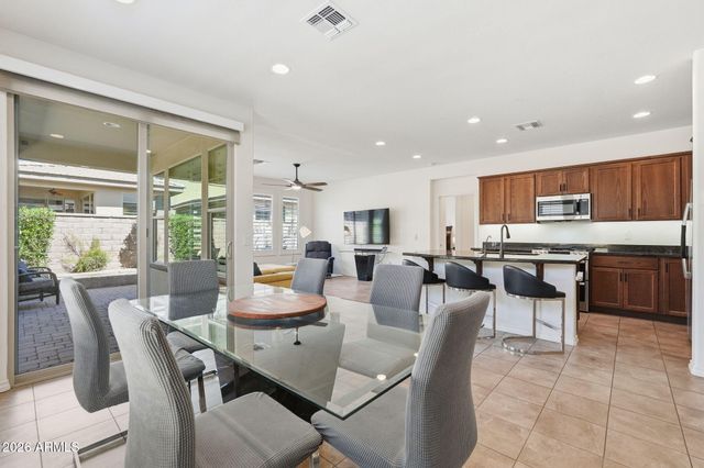 720 E COBBLE STONE Drive, Queen Creek, AZ 85140
