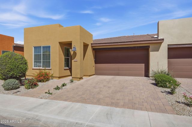 720 E COBBLE STONE Drive, Queen Creek, AZ 85140