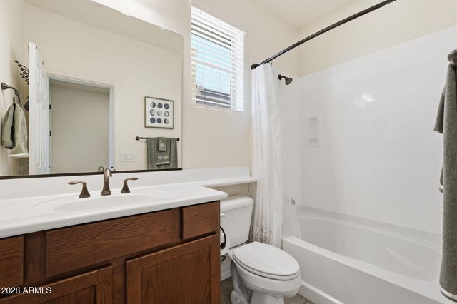 720 E COBBLE STONE Drive, Queen Creek, AZ 85140