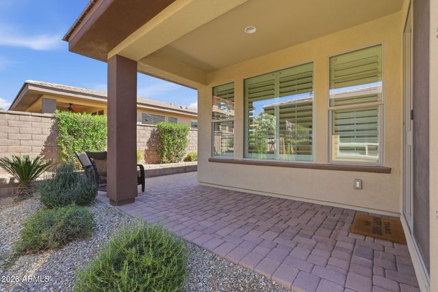 720 E COBBLE STONE Drive, Queen Creek, AZ 85140