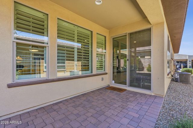 720 E COBBLE STONE Drive, Queen Creek, AZ 85140