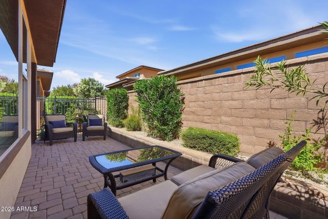 720 E COBBLE STONE Drive, Queen Creek, AZ 85140
