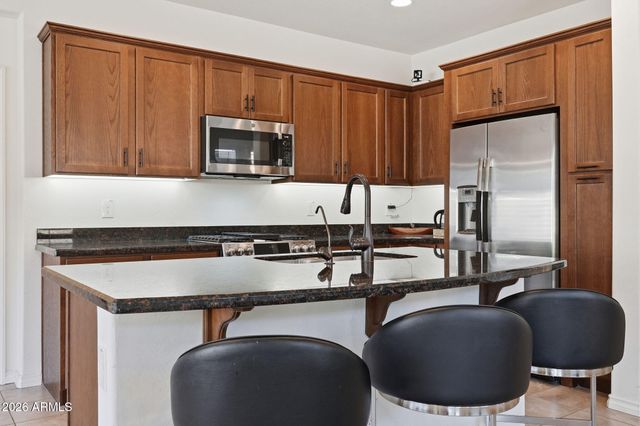720 E COBBLE STONE Drive, Queen Creek, AZ 85140