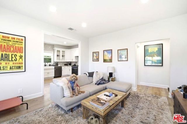 4447 Finley Avenue, Los Angeles, CA 90027