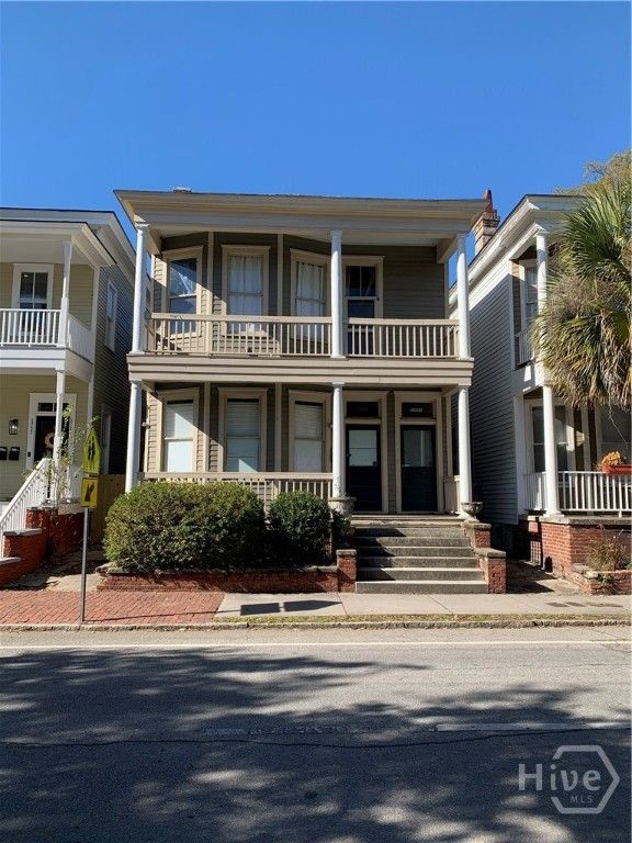 Image 1 of property listing at 1723 Whitaker Street Lower, Savannah, GA 31401