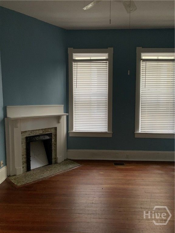 Image 10 of property listing at 1723 Whitaker Street Lower, Savannah, GA 31401