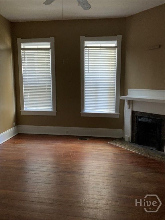 Image 12 of property listing at 1723 Whitaker Street Lower, Savannah, GA 31401