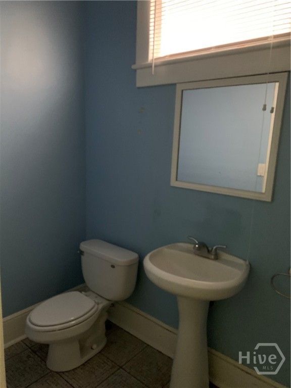 Image 14 of property listing at 1723 Whitaker Street Lower, Savannah, GA 31401