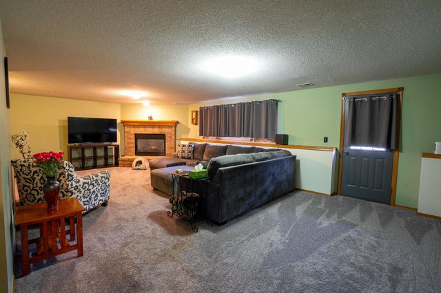 2627 N Keith Ct, Wichita, KS 67205