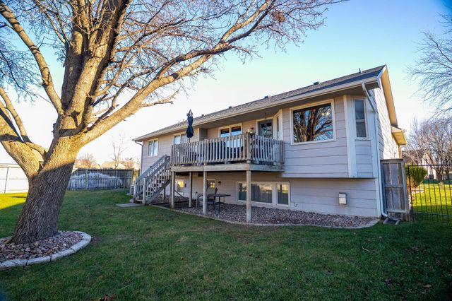 2627 N Keith Ct, Wichita, KS 67205