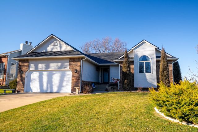 2627 N Keith Ct, Wichita, KS 67205