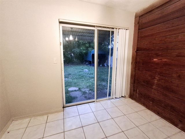 1611 SW 63rd Ter, North Lauderdale, FL 33068