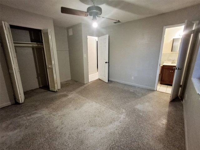 1611 SW 63rd Ter, North Lauderdale, FL 33068