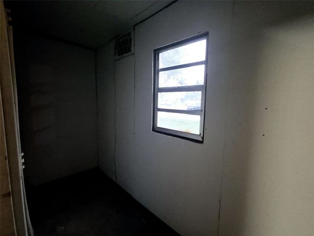 1611 SW 63rd Ter, North Lauderdale, FL 33068