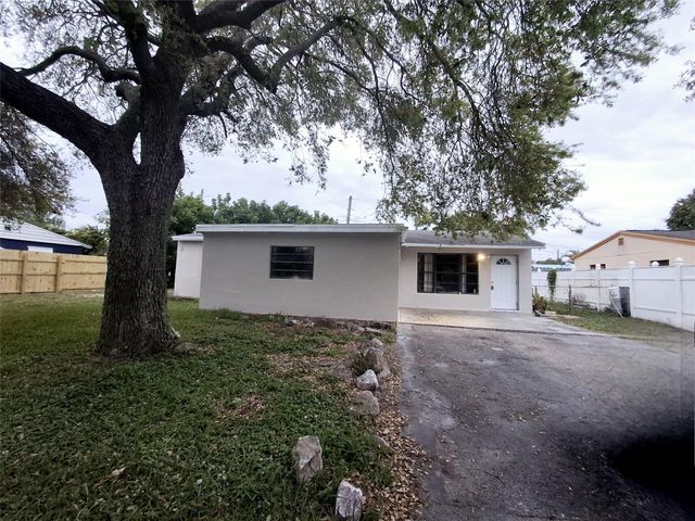 1611 SW 63rd Ter, North Lauderdale, FL 33068