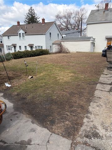 2 Saint Marys Road, North Providence, RI 02911