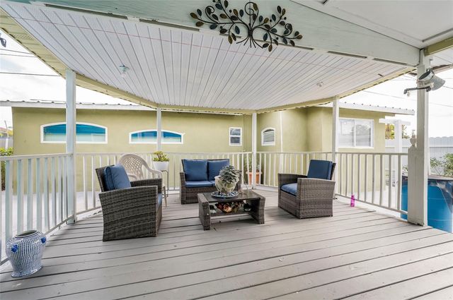 7511 TIDEWATER TRAIL, Tampa, FL 33619