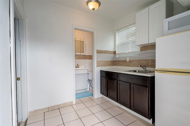 7511 TIDEWATER TRAIL, Tampa, FL 33619