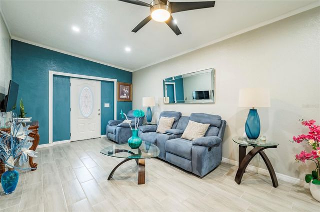 7511 TIDEWATER TRAIL, Tampa, FL 33619