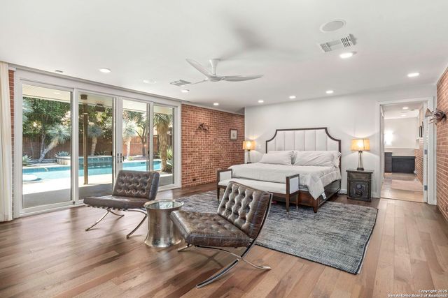 108 Schreiner Pl, San Antonio, TX 78212