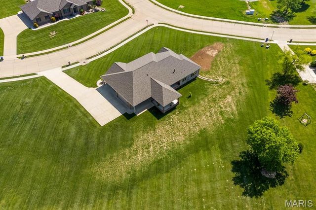 701 Williams Landing, Waterloo, IL 62298
