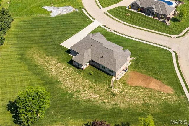 701 Williams Landing, Waterloo, IL 62298