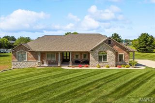 701 Williams Landing, Waterloo, IL 62298