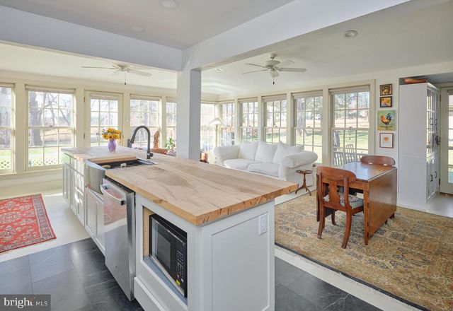 4936 CURLY HILL RD, Doylestown, PA 18902