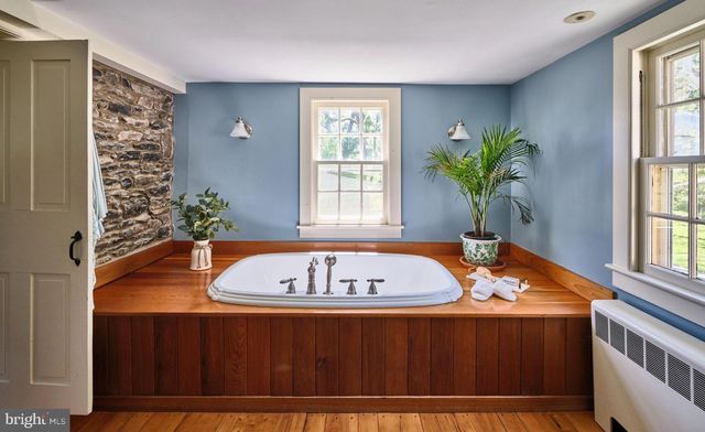 4936 CURLY HILL RD, Doylestown, PA 18902