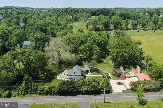 4936 CURLY HILL RD, Doylestown, PA 18902