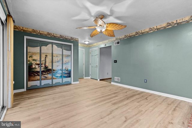 510 FAIRVIEW DR, Hanover, PA 17331