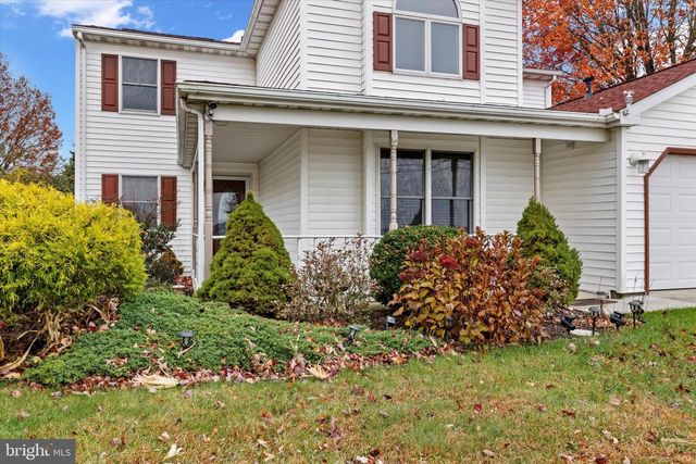 510 FAIRVIEW DR, Hanover, PA 17331