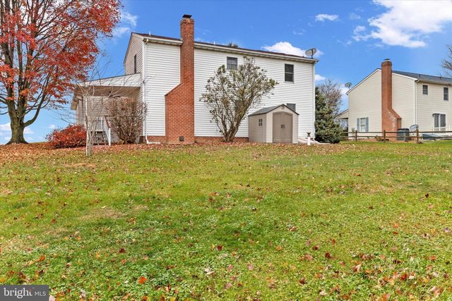 510 FAIRVIEW DR, Hanover, PA 17331