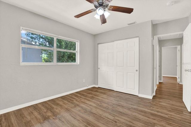 4927 33RD STREET N, St Petersburg, FL 33714