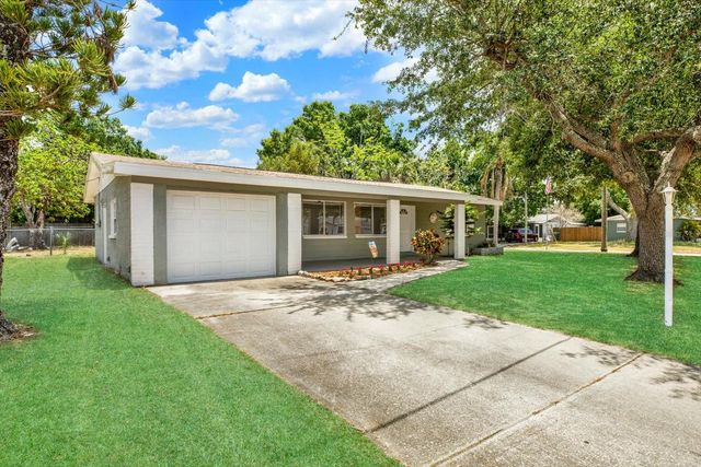 4927 33RD STREET N, St Petersburg, FL 33714