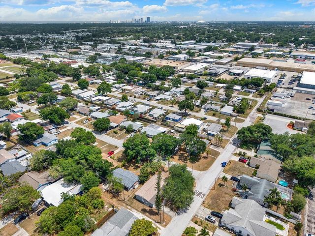 4927 33RD STREET N, St Petersburg, FL 33714