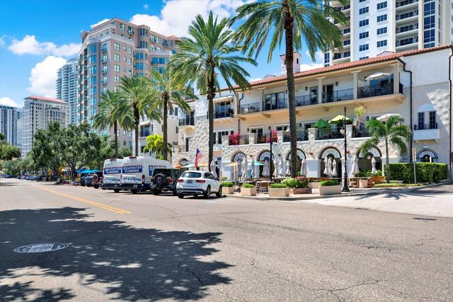 4927 33RD STREET N, St Petersburg, FL 33714