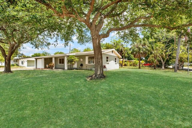 4927 33RD STREET N, St Petersburg, FL 33714