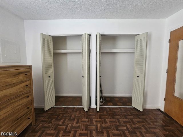 34 Desert Candle CIR, Lehigh Acres, FL 33936