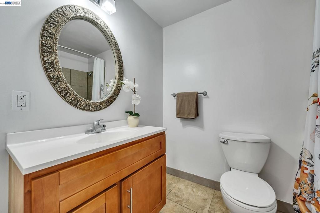 Image 42 of property listing at 4471 Tulip Ave, Oakland, CA 94619
