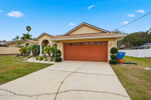 204 Planter Road, Spring Hill, FL 34606