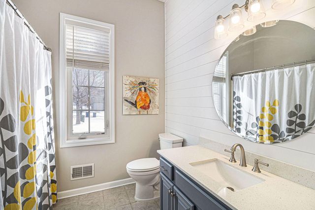 221 15th Avenue SE, Lonsdale, MN 55046