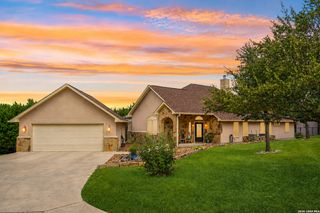 178 Whitell Bay, Canyon Lake, TX 78133