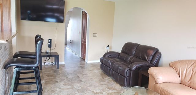 4560 ASHBURN SQUARE DRIVE, Tampa, FL 33610