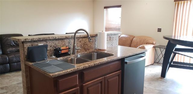 4560 ASHBURN SQUARE DRIVE, Tampa, FL 33610