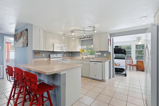 852 E 6TH STREET, Englewood, FL 34223